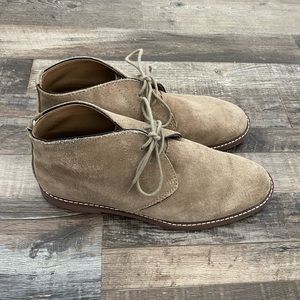 Banana Republic Chukka Boots